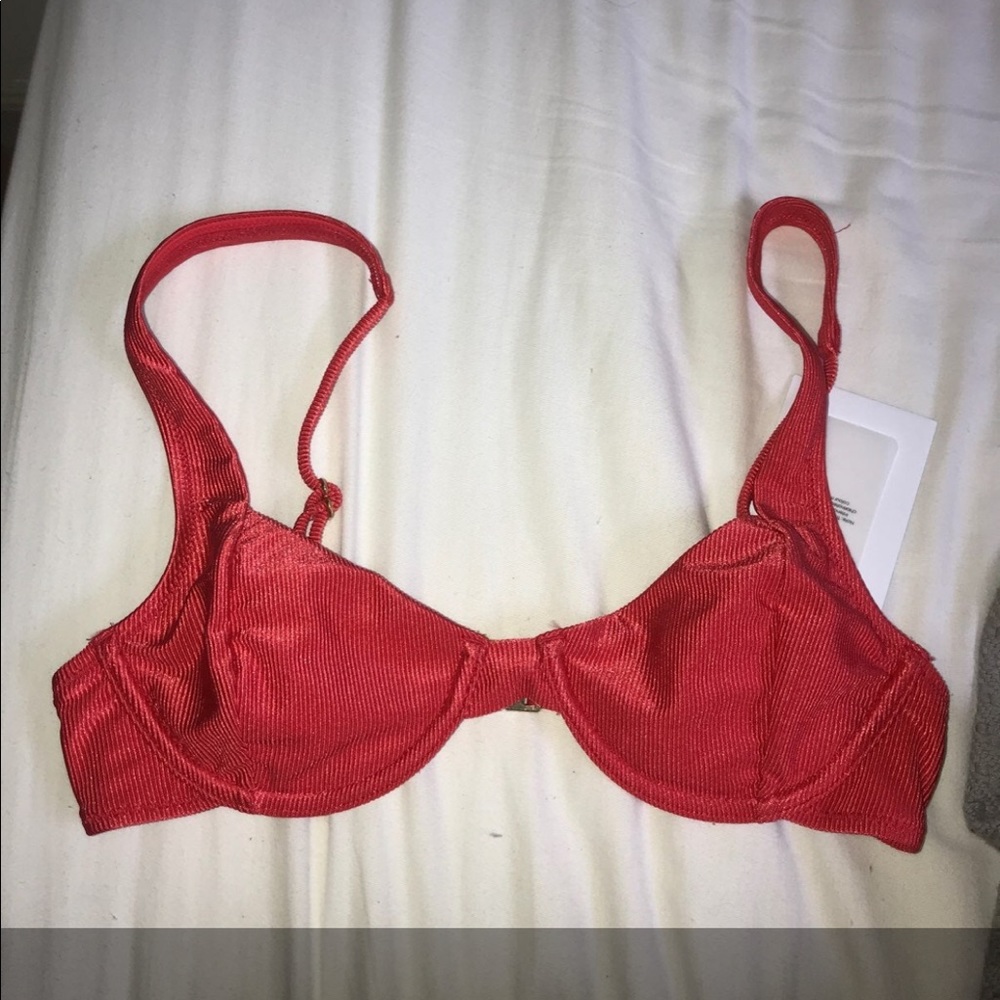 TWIIN bikini top